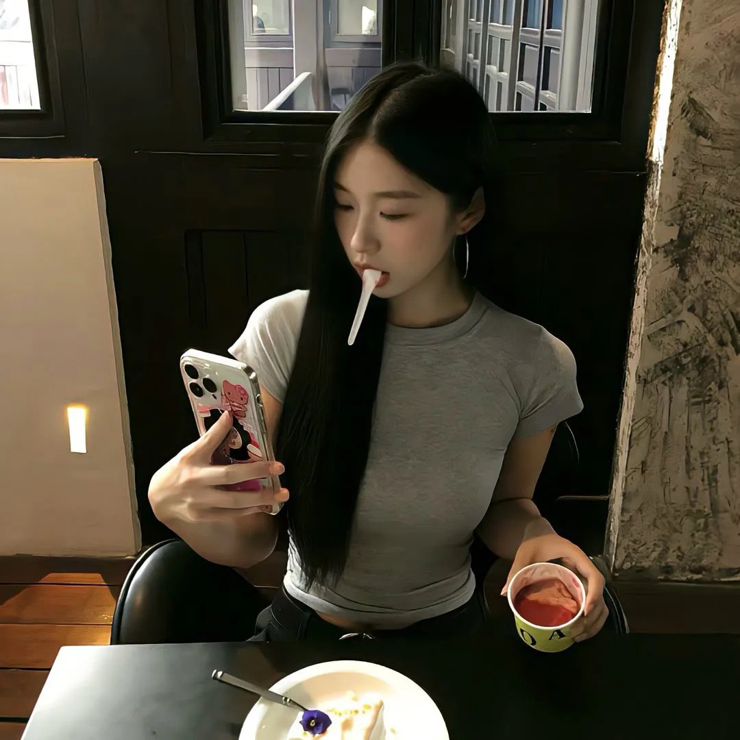 六月灯三姊妹