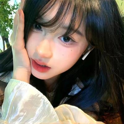 深居在内